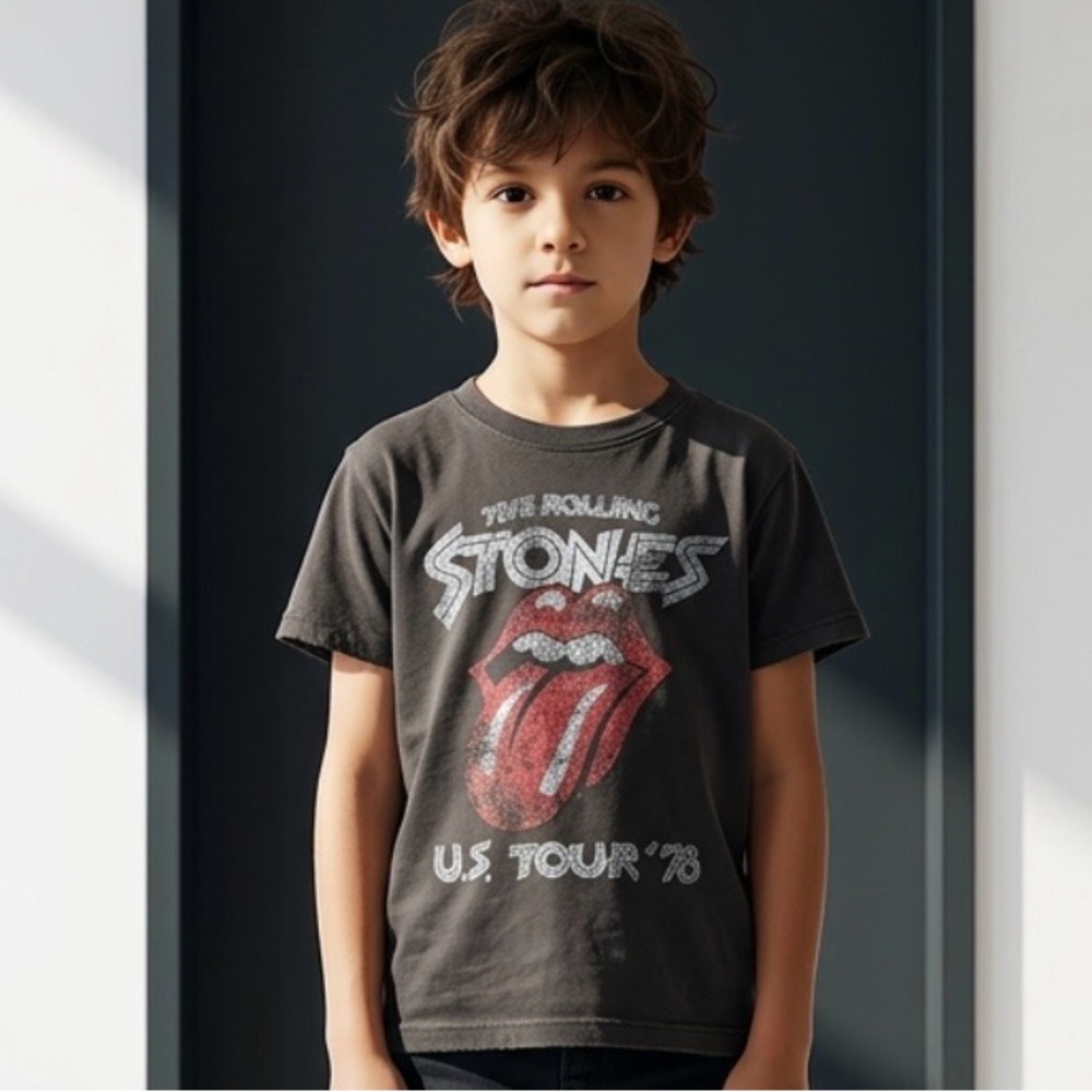 2 for $30 💟Rolling Stones Kids T-shirt- Distressed Black with Red Tongue